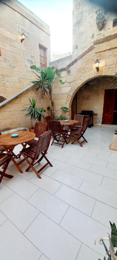 Ta Majsi Farmhouse With Indoor Heated Pool San Lawrenz Extérieur photo